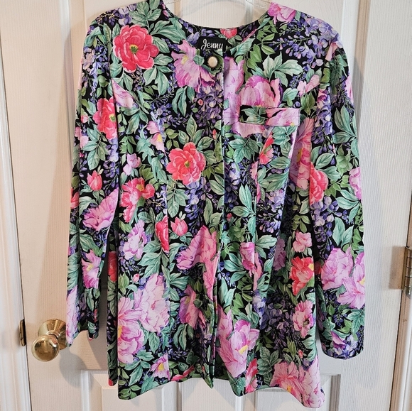 Vintage Floral Blouse - Picture 1 of 6